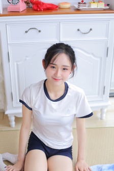 商务旅行戴绿帽子的女老板同房电影